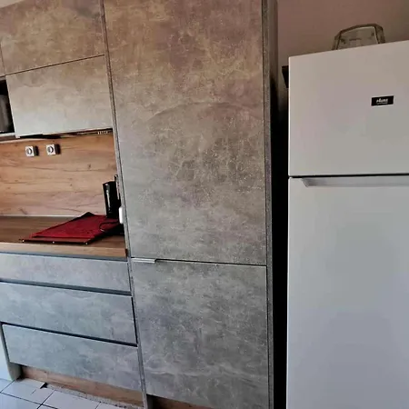 2 Pieces Mezzanine Acces Plage, Parking Prive ! - Fr-1-326-831 Marseillan (Herault)