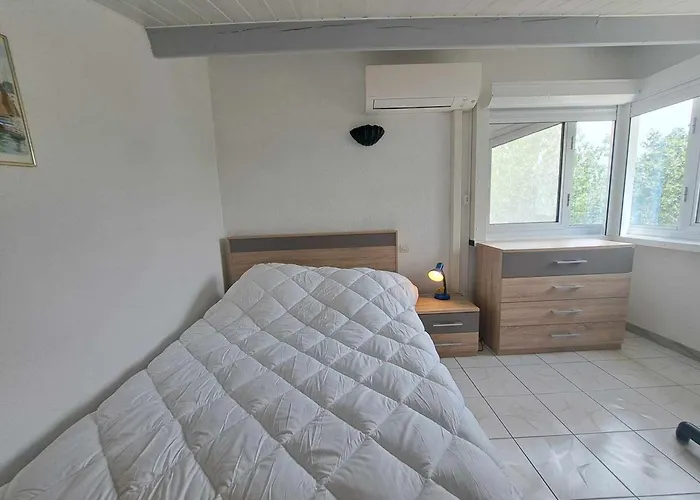 2 Pieces Mezzanine Acces Plage, Parking Prive ! - Fr-1-326-831 Marseillan (Herault)
